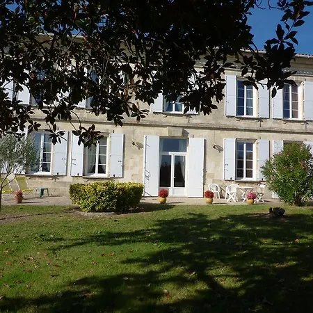 Chateau Gourdet Maison D'hotes Panzió Saint-Mariens